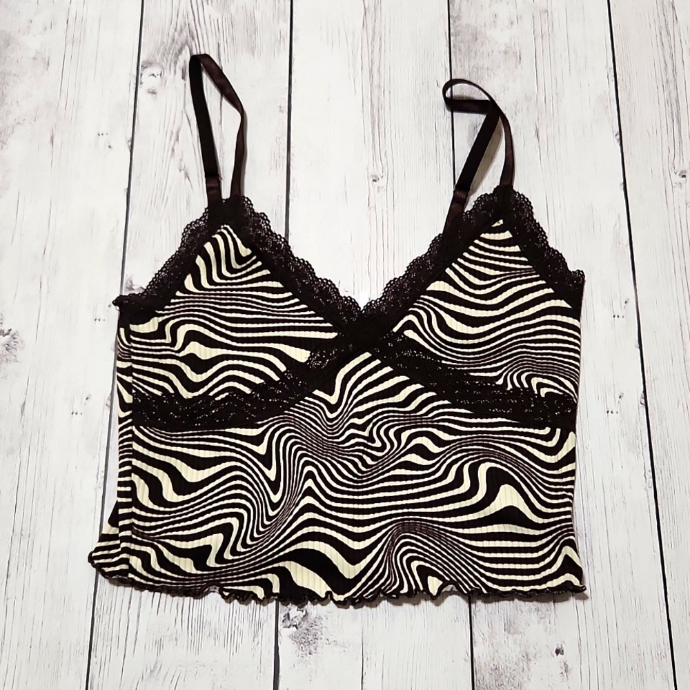 H&M Divided Small Crop top Tank top Brown and cream Zebra print.